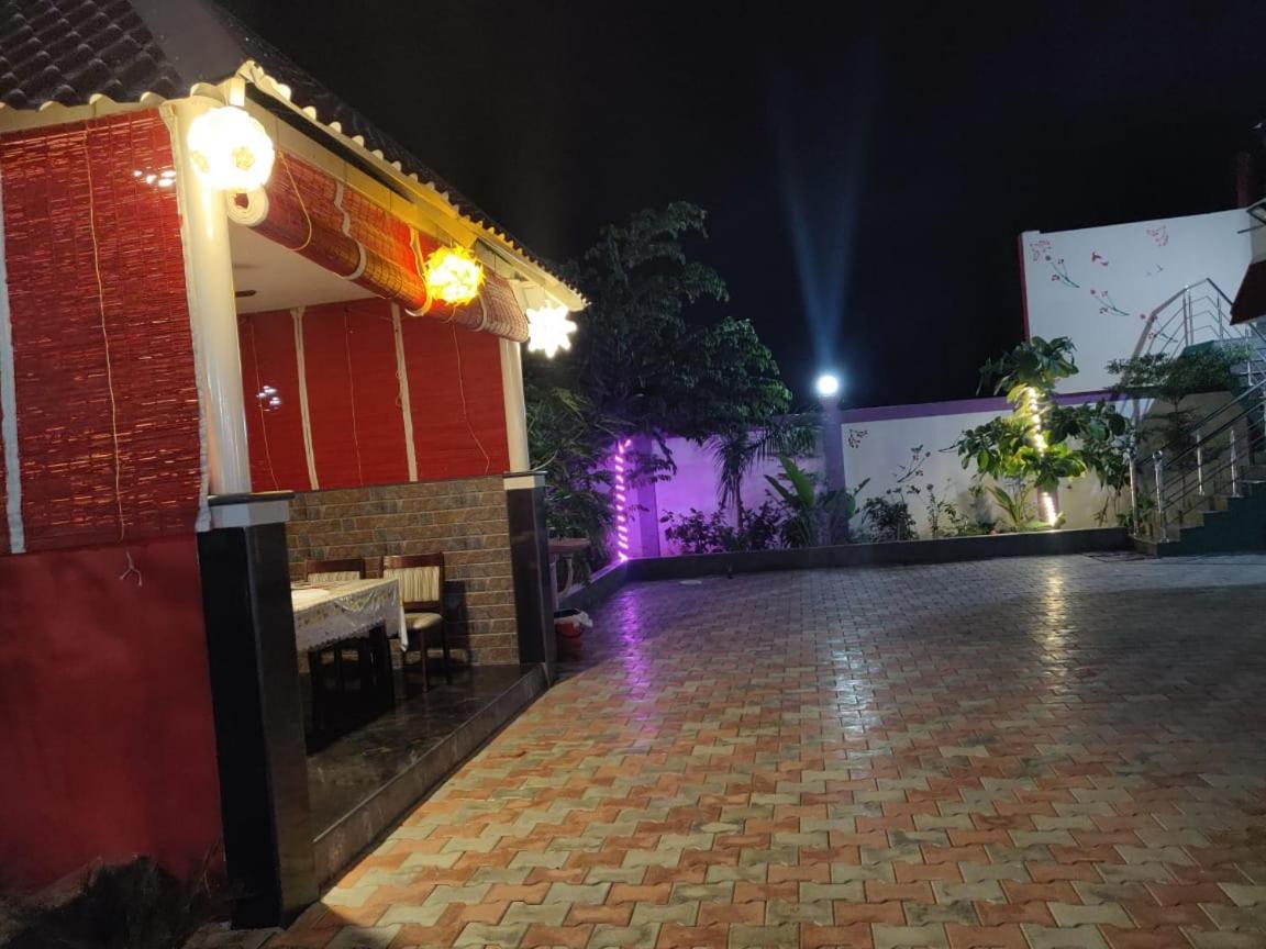 Villa Royal *